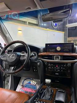 لكزس LX